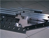 cross-cutting blades